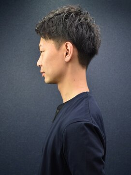 ヘアスタジオヘーフリヒ(HAIR STUDIO HoFLICH) 【軽快にキメる】ー令和記念ー