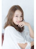 ノーブルクラシカルバレイヤージュとろみワンカールモードロブ