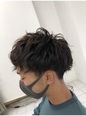 メンズショート　マッシュ　センターパート　メンズパーマ