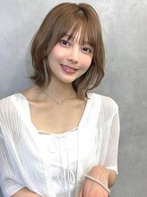 アイユー(ii+U) 大人ボブ　韓国ボブ　レイヤー　外ハネボブ　レイヤーカット