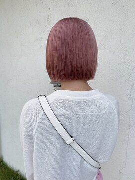 シェミール(CHEMIR) ピンクカラー×切りっぱなしボブ【四日市】