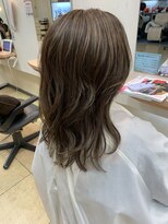 ブルースカイ 二俣川ドンキホーテ店(Blue-Sky) 白髪ぼかしハイライト/ベージュカラー