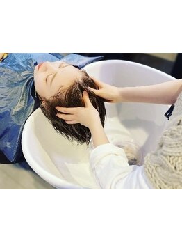 【大阪梅田/中津】毎日頑張る自分へご褒美を♪しっかりほぐすマッサージで頭皮を整え、美しい髪へ...★