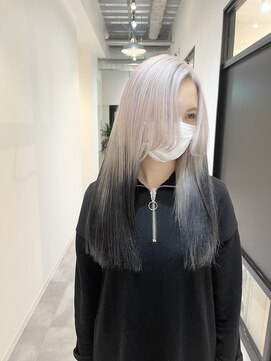 いろあそび 八王子 ホワイト×ブラック