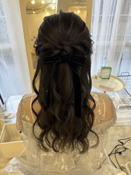 ヘアメイクアンドセットサロン リッコ(Hair make&set salon Ricco) きれいめハーフアップ/梅田ヘアセット