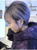 脱白髪染めホワイトシャドールーツ×ブリーチ４回