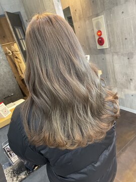 トゥルークリエイション 新越谷(True Creation) ブリーチでつくるグレージュ