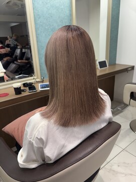 アッシュ 下北沢店(Ash) ミルクティーカラー