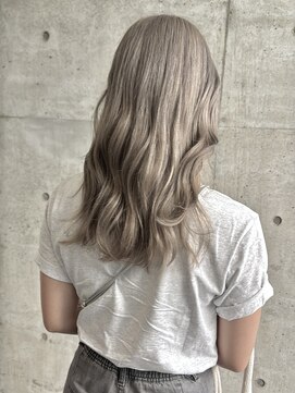 ジゼル 前橋(Giselle) ホワイティグレージュ