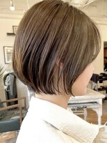 ヨリ トウキョウ(yori Tokyo)&nbsp;似合わせカット30代40代50代ショートボブくびれレイヤーカット