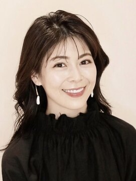 アンベリールフルー(EMBELLIR fleur) エレガントカールスタイル