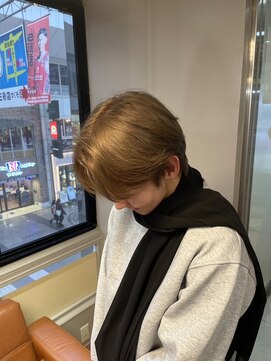 パーミル ヘア クマモト(permille ‰ hair Kumamoto) ベージュ×オリーブ