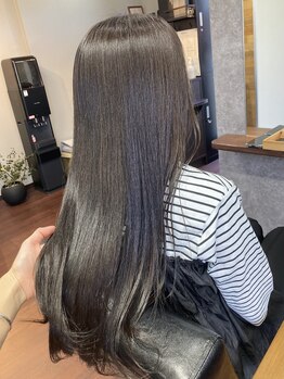 レピリカ(Re:pirka)の写真/《5種類の厳選トリートメント》髪の芯から輝く美髪へ♪思わず触れたくなるような艶感に☆[水素・超音波TR]