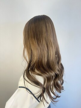 ヘアデザイン アンジェロカフェ(Hair Design Angelo cafe) ミルクティーカラー/ロングスタイル/20代30代40代