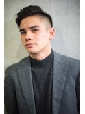 清潔感バッチリもてる男のサイドグラデーションショート