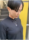 bibito黒髪センターパートAラインボブ　ハンサムストレート