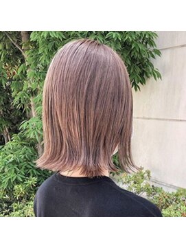 カルフール ロコ 草加西口店(Carrefour LOCO) 夏向けミルクティーブラウン