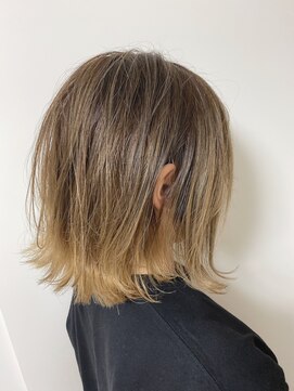 ロンド ストラーダ 心斎橋(Lond strada) 【津賀 涼】ショートグレージュカラーボブウルフココアベージュ