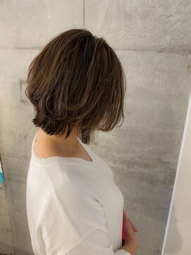 アヴァンス 光明池店(AVANCE.) レイヤーボブ