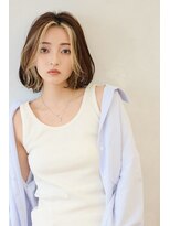 リトル ガレリア 新宿(little galleria)&nbsp;インナーカラーシアーベージュセンター分けボブ