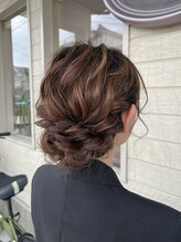 オカ(OKA) ヘアセット