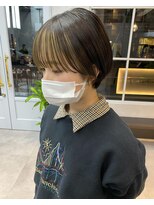 エレナ(elena)&nbsp;耳掛け美シルエットショート