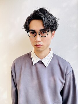 ビューティブロー ビービー(Beauty Blow B.B) メンズカット波巻きパーマツイスパツイストスパイラルパーマ