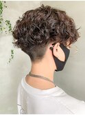 刈り上げショート、スパイラルパーマ、くるくる、マッシュ