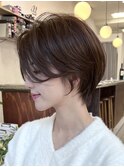 ★秋冬ハンサムショート　大人ハンサム　オリーブベージュ