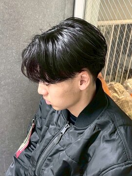 ワンズナゴヤ 名古屋栄店(ONE's NAGOYA) 韓国マッシュスペインカールスパイーキーショートブルーブラック