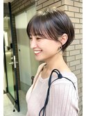 ココアベージュ前髪あり小顔愛され大人ガーリーショートボブ