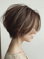 ハーツ(Heart's)&nbsp;白髪ぼかし脱白髪染め似合わせショートボブ40代50代60代