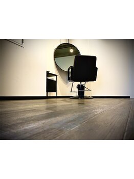 【鷹匠/新静岡駅から徒歩5分】経験豊富なstylistとマンツーマン施術が人気のプライベートサロン《elm》