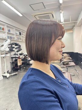 アオ(AO。) ボブ/切りっぱなしボブ/ミニボブ/内巻きボブ/結べるボブ