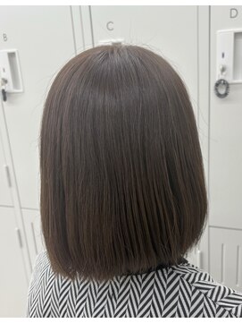 【NaVI/伊藤】20代30代/暗めオリーブベージュカラー