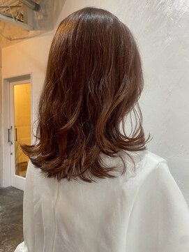 ミロア 薬院(miroa) ベージュカラー 顔周りカット レイヤーカット 韓国ヘア 20代