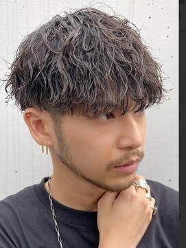 フィフス 大分(fifth) 大分ツイストスパイラルパーマ緩めメンズカット刈り上げマッシュ