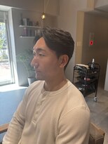 カミュー 高岳(CAMUE) ナチュラルセンターパート×大人ツーブロック