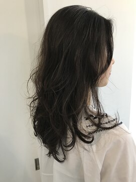 ワク(WAKU) 【WAKU】大きめしっかりなふんわりカールスタイルエアリーロング
