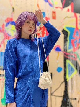 エミュスト(Emuest) デザインカラー＋ハイトーン＋ウルフ