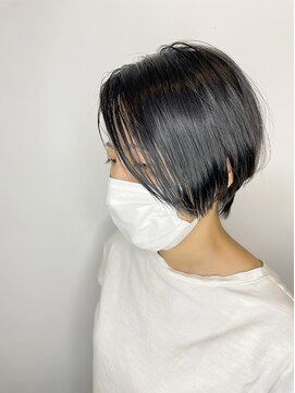 ロッカ ヘアーイノベーション(rocca hair innovation) 前下りショート/アッシュブラック/クールショート