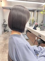 アイユー(ii+U)&nbsp;艶ボブ　外ハネボブ　ベージュカラー