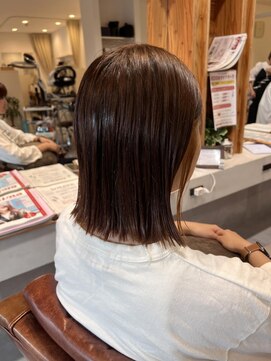 アドラーブル 駅南店(adorable) 20代30代40代小顔切りっぱなし大人ボブイヤリングカラー