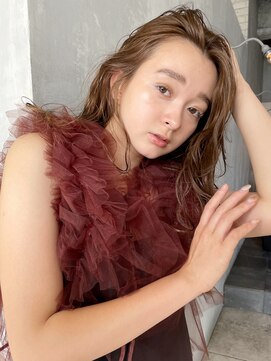 アルバム 渋谷パルコ(ALBUM) ニュアンスウェーブスタイル_グレーベージュレイヤー_79488