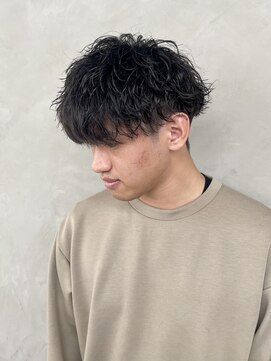 リトバイプティパ(Lit by petit-pas) メンズ刈り上げマッシュ/ツイストスパイラルパーマ