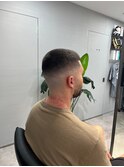 ストリートフェードカットアッシュおしゃれボウズ　メンズ