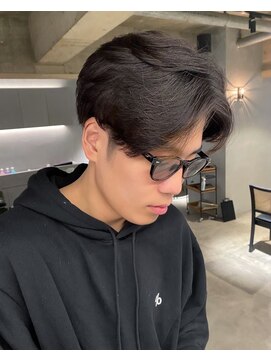 リール(rire) rireベリーショートダークアッシュニュアンスパーマ韓国マッシュ