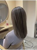 ホワイトベージュハイライトカラー【佐藤和弥】