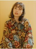 大人かわいいミディアムレイヤースタイル