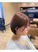 耳掛けハンサムボブ